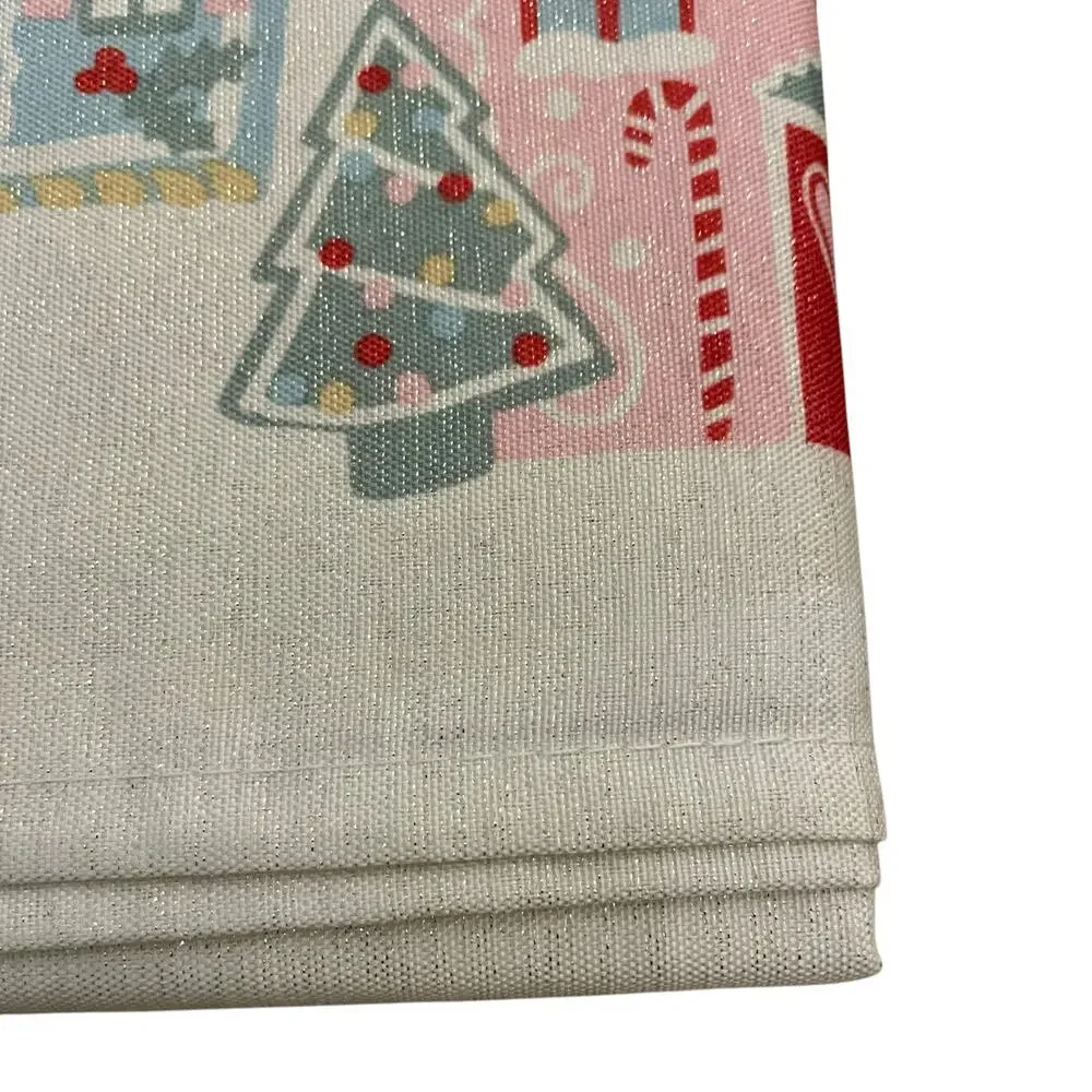 Cupcakes & Cashmere Christmas Gingerbread Man 60x120 Holiday Tablecloth New